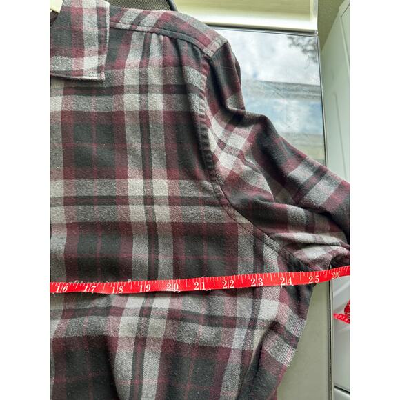 Perry Ellis Men's Button Up Shirt Size XL Plaid Red Black - Picture 6 of 7